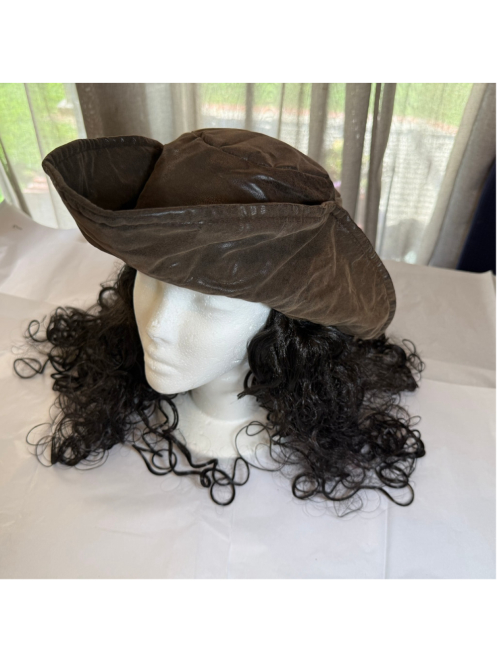 Brown pirate hat with wig curly black hair Halloween costume cosplay adult OS